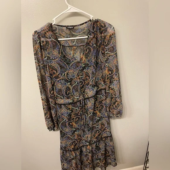 Two Piece Slip + Oversized Paisley Express MIDI Dress - Picture 2 of 3